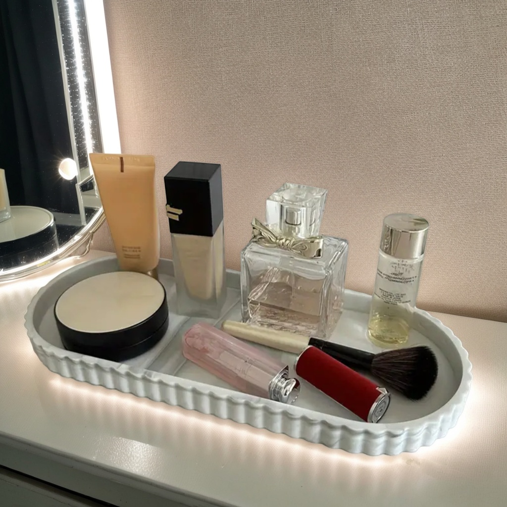 عبوة واحدة من صينية تخزين بيضا - مراجعة Perfume Fragrance Dispenser وسعره